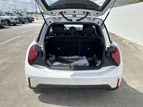 New 2026 MINI Cooper S FWD image 11