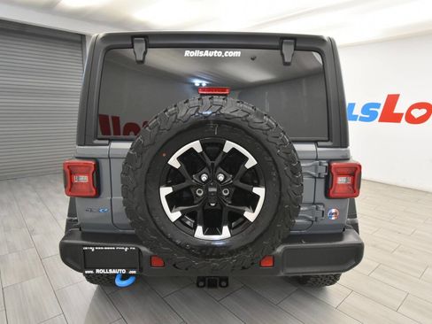 Used 2025 Jeep Wrangler Unlimited Rubicon 4xe AWD/4WD image 4