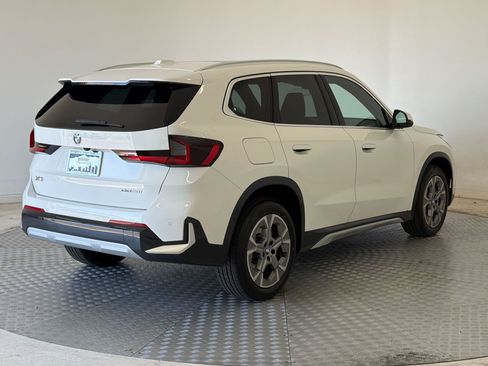 Used 2025 BMW X1 xDrive28i w/ Premium Package AWD/4WD image 9
