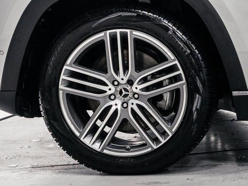 Certified 2026 Mercedes-Benz GLS 450 4MATIC image 41
