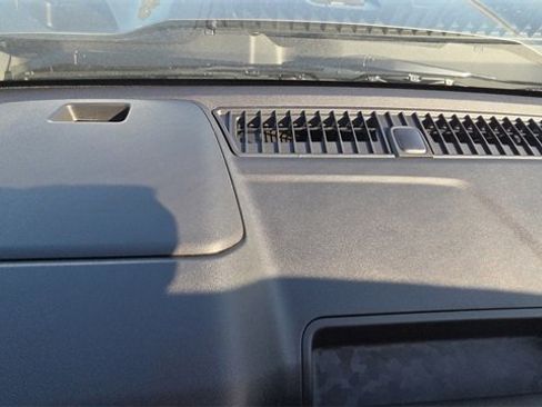 New 2026 GMC Canyon Elevation image 9