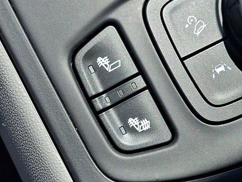 Used 2023 GMC Terrain SLE w/ Driver Convenience Package AWD/4WD image 24