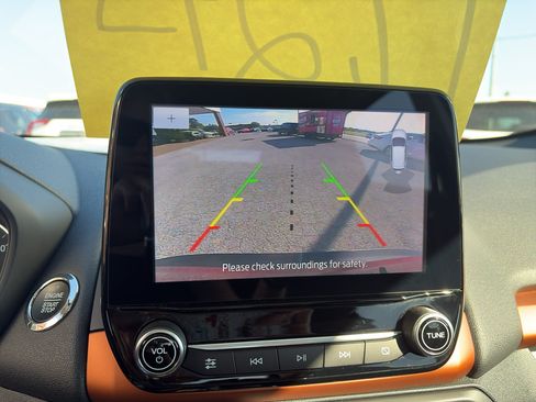 Used 2021 Ford EcoSport SE w/ SE Convenience Package FWD image 16