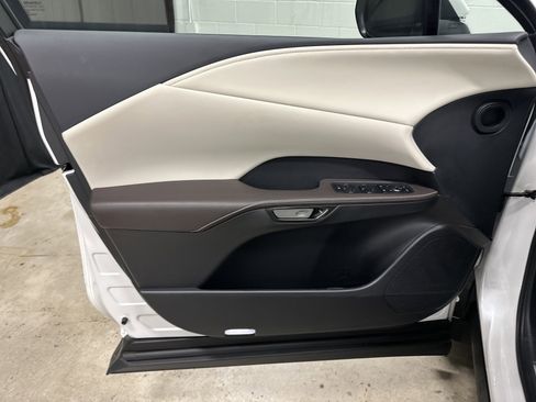 Used 2024 Lexus RX 350 Premium w/ Cold Area Package AWD/4WD image 14