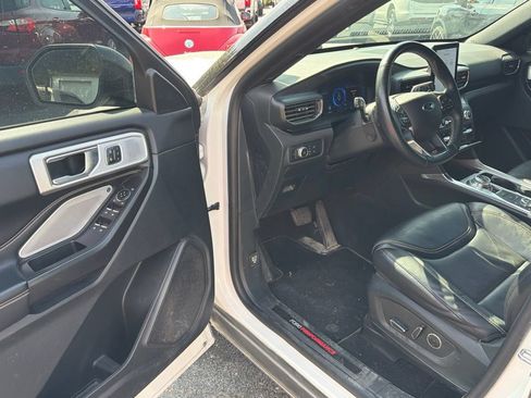 Used 2020 Ford Explorer ST w/ ST Street Pack AWD/4WD image 10
