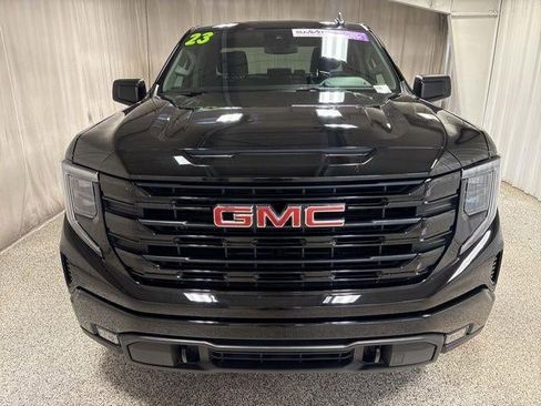 Used 2023 GMC Sierra 1500 Elevation AWD/4WD image 8