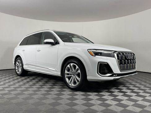 New 2025 Audi Q7 3.0T Premium Plus image 21