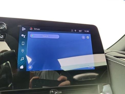 Used 2024 Chevrolet Corvette Stingray Preferred Conv w/ Z51 Performance Package RWD image 42