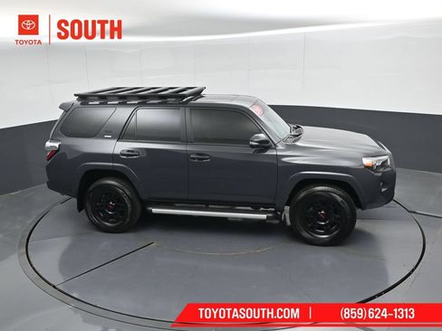 Used 2024 Toyota 4Runner SR5 Premium w/ Moonroof Package AWD/4WD image 49