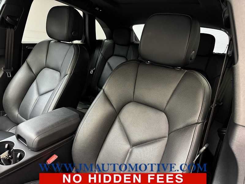 Used 2023 Porsche Macan AWD/4WD image 14