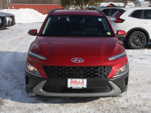 Used 2023 Hyundai Kona SEL w/ Cargo Package image 2