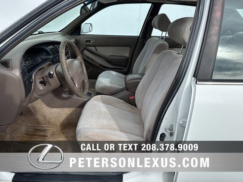 Used 1996 Toyota Camry LE image 19