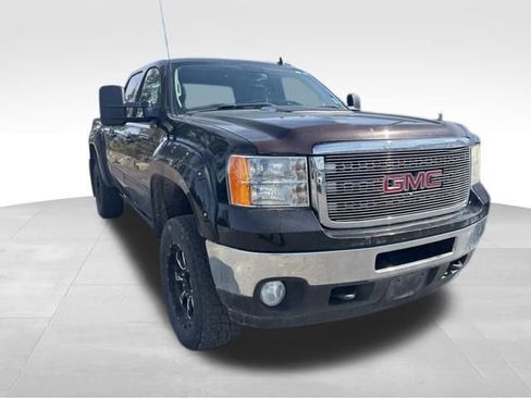 Used 2013 GMC Sierra 2500 SLT w/ SLT Convenience Package image 8