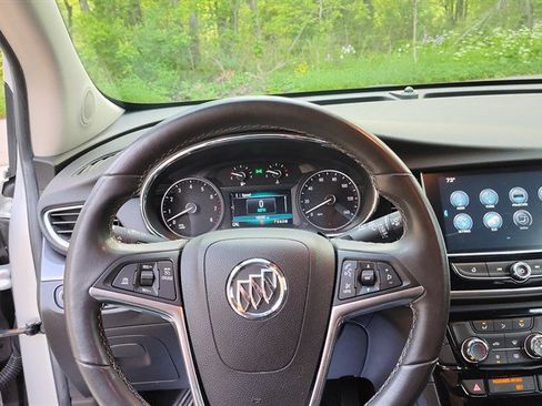 Used 2018 Buick Encore Preferred AWD/4WD image 9
