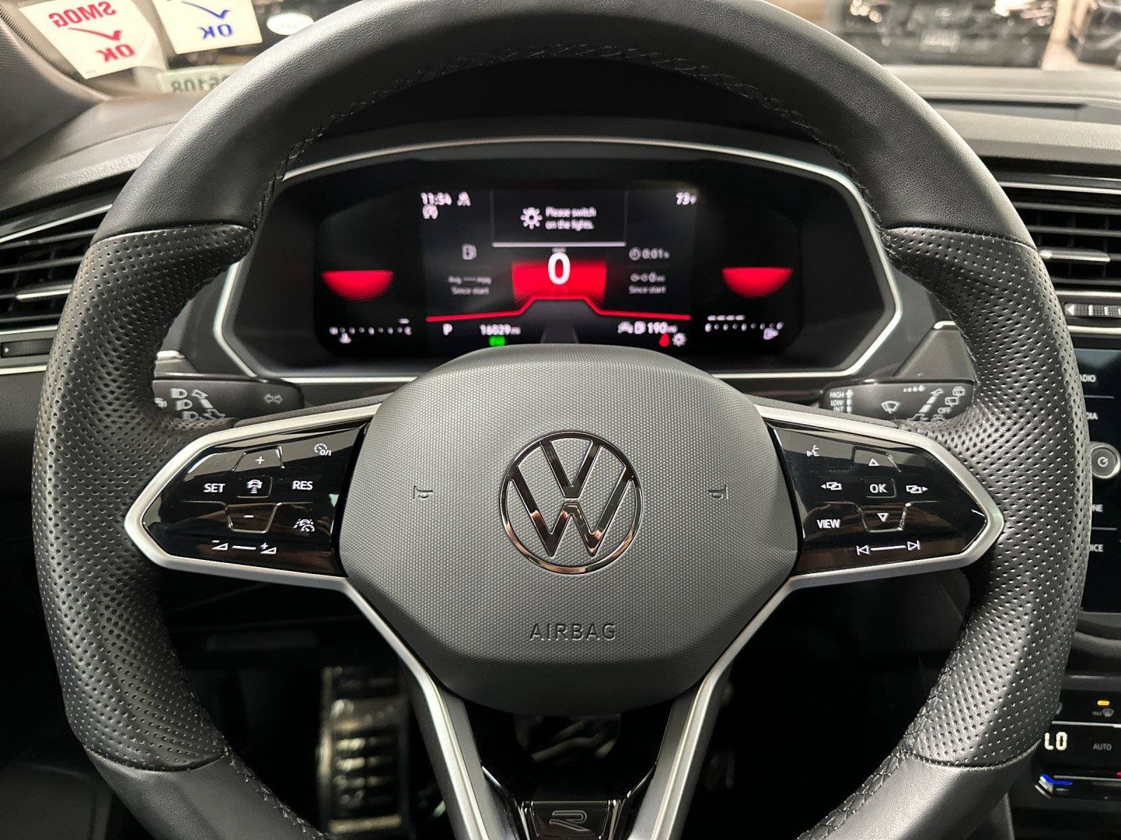 Used 2023 Volkswagen Tiguan SE R-Line AWD/4WD image 22