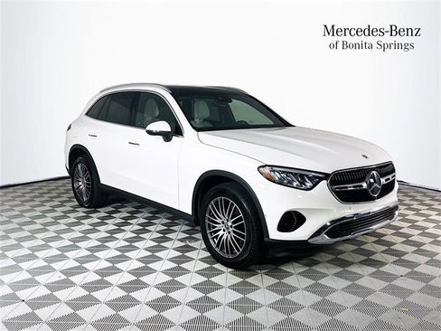 Certified 2025 Mercedes-Benz GLC 300 image 1