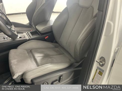 Used 2018 Audi SQ5 Prestige w/ Prestige Package AWD/4WD image 26