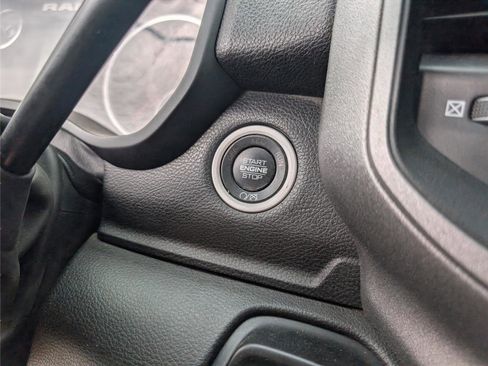 Used 2024 RAM 3500 Tradesman w/ Chrome Appearance Group image 22