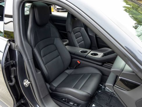 Certified 2025 Porsche Taycan RWD image 54