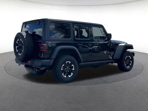 Certified 2025 Jeep Wrangler Unlimited Rubicon 4xe image 6