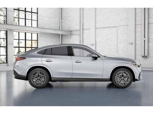 New 2026 Mercedes-Benz GLC 300 GLC 300 image 2