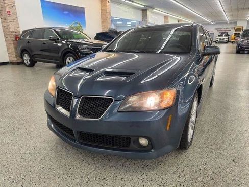 Used 2009 Pontiac G8 RWD image 2