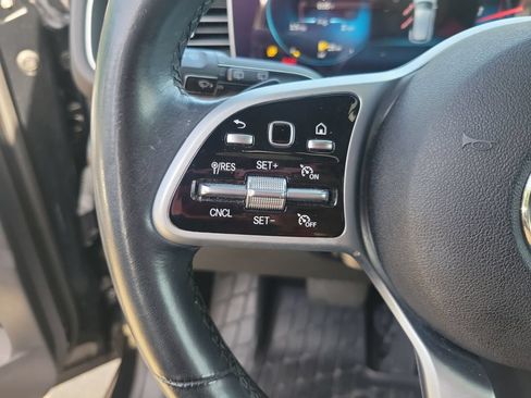 Used 2020 Mercedes-Benz GLE 350 4MATIC image 19