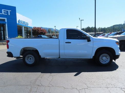 Certified 2024 Chevrolet Silverado 1500 W/T w/ WT Value Package image 9