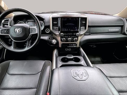 Used 2020 RAM 1500 Laramie RWD image 16