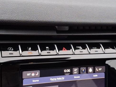 Used 2025 Jeep Grand Cherokee Altitude image 25