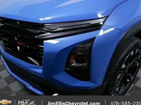 New 2026 Chevrolet Equinox RS w/ LPO, Floor Liner Package FWD image 34
