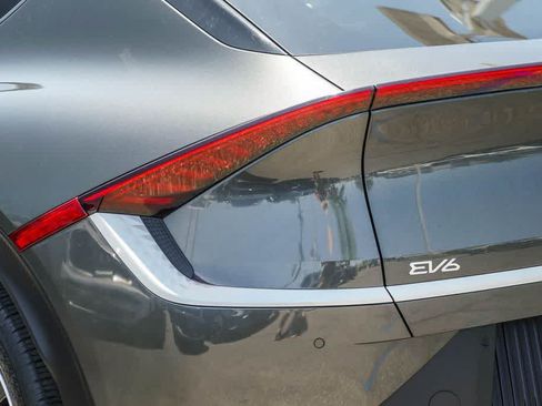 Certified 2023 Kia EV6 Light RWD image 7