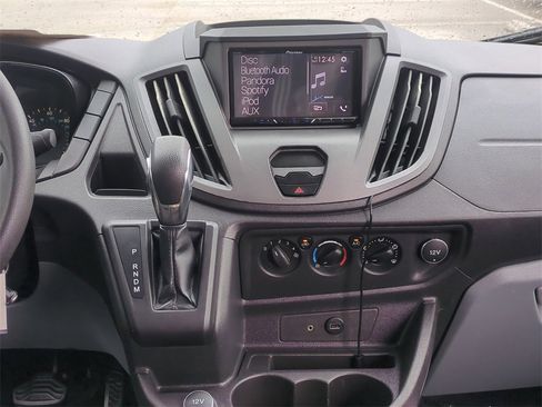 Used 2018 Ford Transit 350 XLT image 21