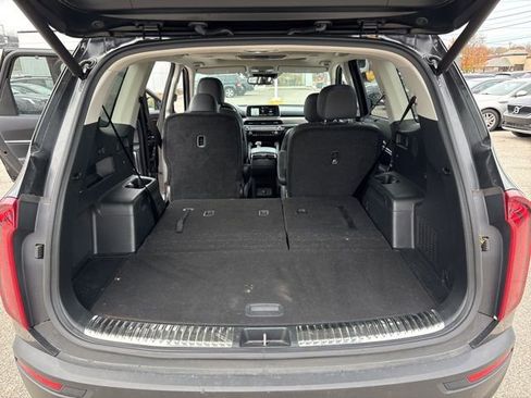 Certified 2021 Kia Telluride SX w/ Towing Package image 20
