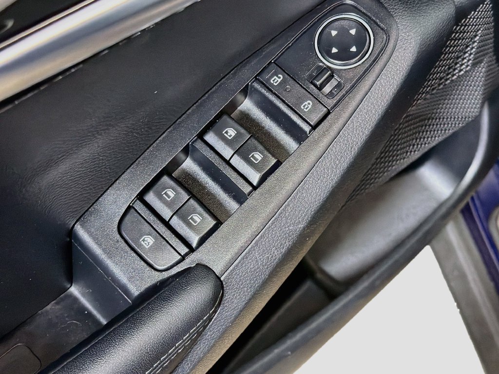 Used 2024 Kia Seltos S AWD/4WD image 19