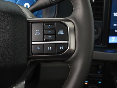 Used 2026 Ford F250 Platinum w/ Platinum Plus Package image 23