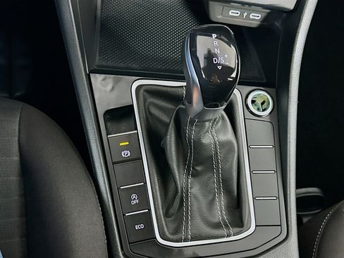 Used 2024 Volkswagen Jetta S image 24