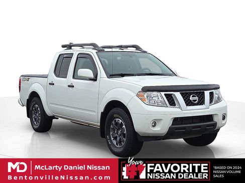 Used 2021 Nissan Frontier PRO-4X w/ Pro-4x Utility Package image 1