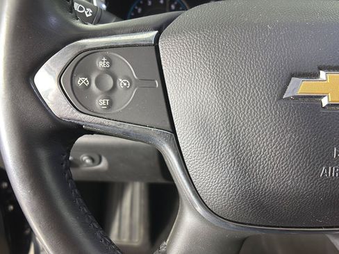 Used 2018 Chevrolet Traverse LT FWD image 32