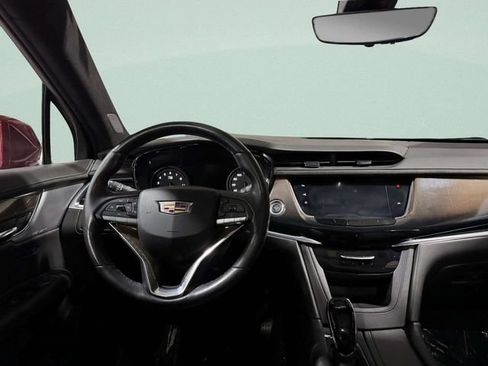 Used 2020 Cadillac XT6 Premium Luxury w/ Platinum Package AWD/4WD image 11