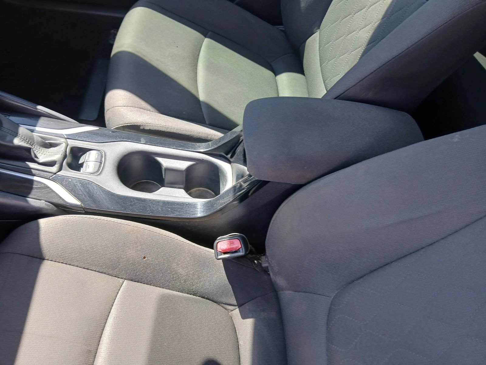Used 2020 Toyota Corolla LE FWD image 6