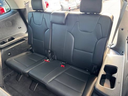Used 2020 Kia Telluride EX AWD/4WD image 13
