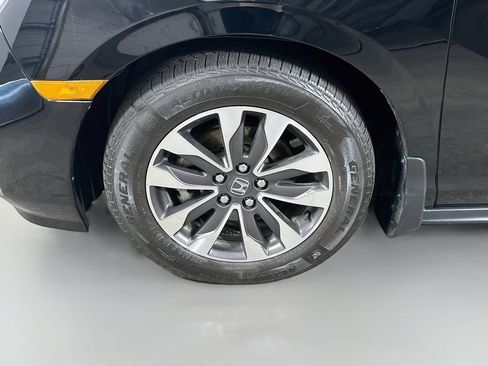 Used 2024 Honda Odyssey EX-L image 8