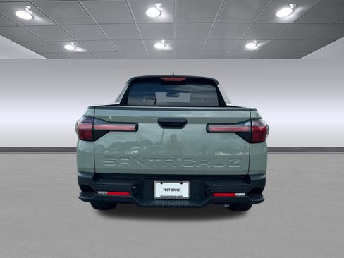 New 2025 Hyundai Santa Cruz SE image 6