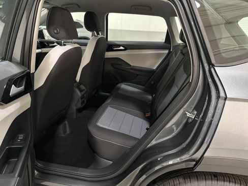 New 2026 Volkswagen Taos S image 21