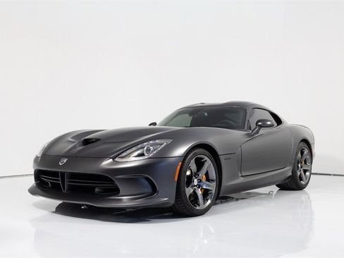 Used 2014 SRT Viper GTS RWD image 4