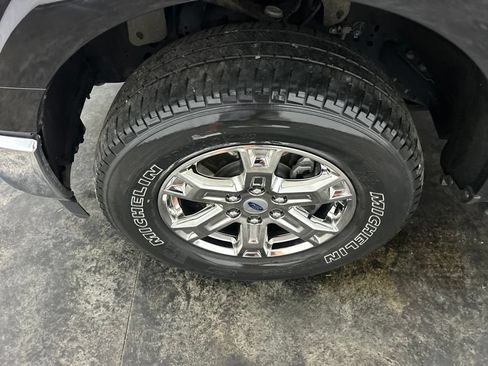 Used 2021 Ford F150 XLT w/ Equipment Group 302A High AWD/4WD image 7