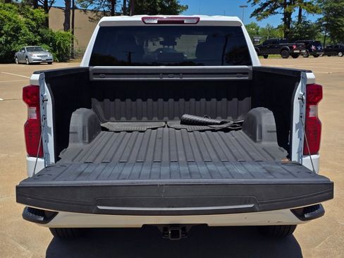 Used 2024 Chevrolet Silverado 1500 Custom AWD/4WD image 10