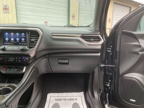 Used 2022 GMC Acadia AT4 w/ Preferred Package image 28
