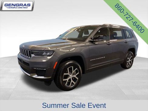 Certified 2025 Jeep Grand Cherokee L Limited w/ Trailer Tow Package AWD/4WD image 4